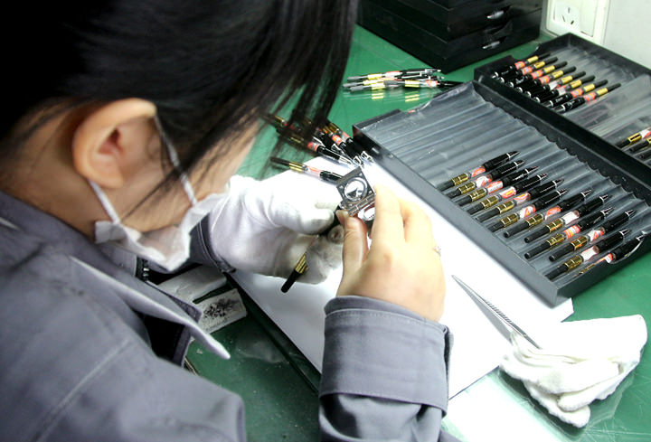 签字笔  美工笔  圆珠笔  蘸水笔 金笔  钢笔 定制笔  书法笔、签字笔   中欧(中国) 水妖